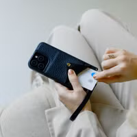 Selencia Nova HandyHülle mit Kordel und Kartenhalter Samsung Galaxy S24 Plus / S25 Plus - Schwarz