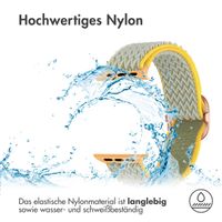 imoshion Elastische Nylonarmband für das Apple Watch Series 1-9 / SE - 38/40/41 mm / Series 10 - 42 mm - Hellgrün