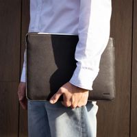 Accezz Leather Laptop Hülle Apple MacBook 14 Zoll - Laptop Sleeve - Schwarz