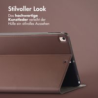 Accezz Classic Klapphülle Apple iPad 6 (2018) 9.7 Zoll / iPad 5 (2017) 9.7 Zoll / Air 2 (2014)/Air 1 (2013) - Braun
