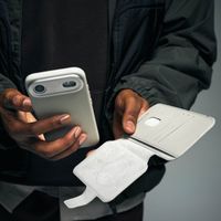 Decoded 2 in 1 Leather Klapphülle MagSafe Apple iPhone 17 - Chocolate Brown