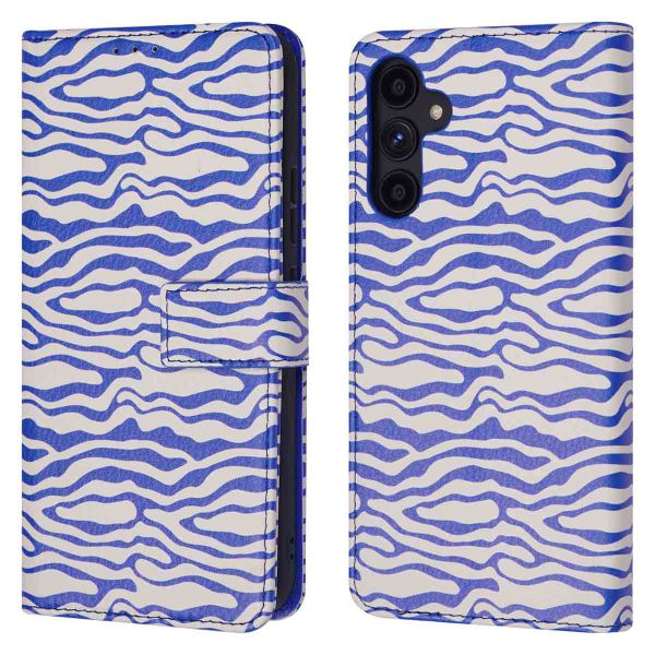 imoshion ﻿Design Klapphülle für das Samsung Galaxy A34 (5G) - White Blue Stripes