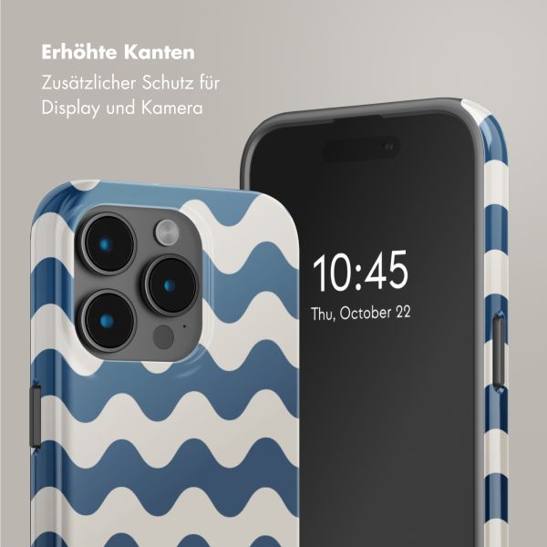 Selencia Vivid Tough Back Cover mit MagSafe für das iPhone 15 Pro - Wave Vibes Classic Blue