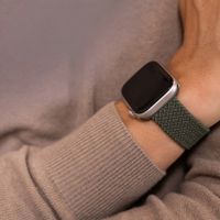 imoshion Gewebtes Nylonarmband für das Apple Watch Series 1 bis 9 / SE (38/40/41 mm) | Series 10 / 11 (42 mm) - Grün