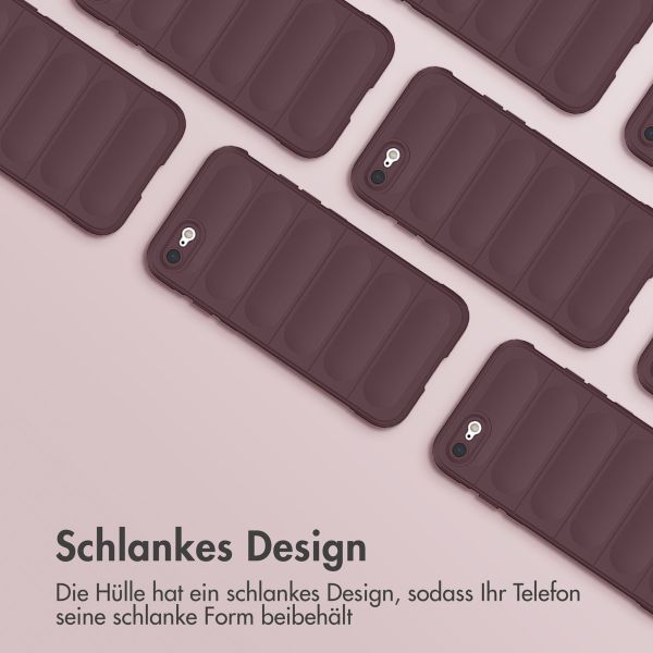 imoshion EasyGrip Back Cover für das iPhone SE (2022 / 2020) / 8 / 7 - Aubergine