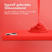 Accezz Liquid Silikoncase mit MagSafe für das Apple iPhone 14 Pro Max - Rot