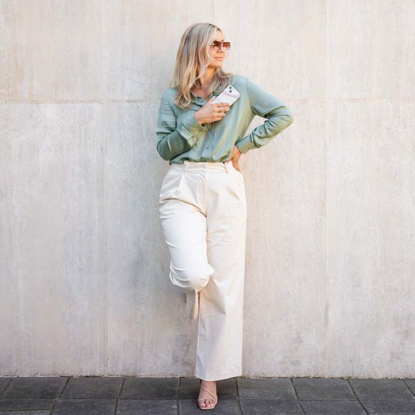 Selencia Aurora Fashion Back Case Apple iPhone 15 Pro Max - Powder White Marble