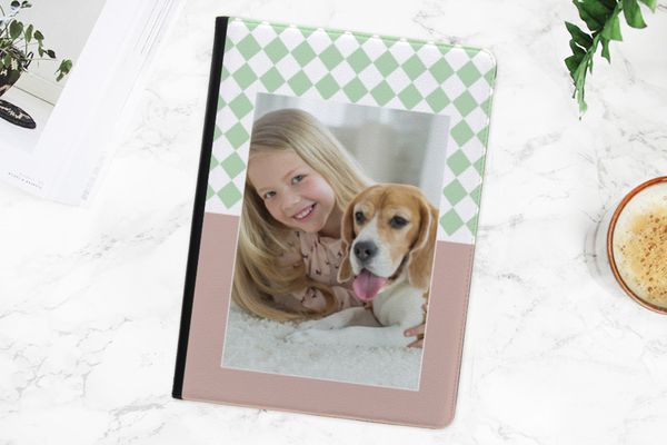 Gestalte deine eigene 360° drehbare Klapphülle Apple iPad 9 (2021) 10.2 Zoll / iPad 8 (2020) 10.2 Zoll / iPad 7 (2019) 10.2 Zoll - Schwarz