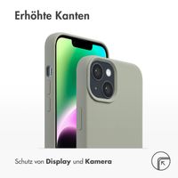 Accezz Liquid Silikoncase mit MagSafe für das Apple iPhone 14 - Cooper Green