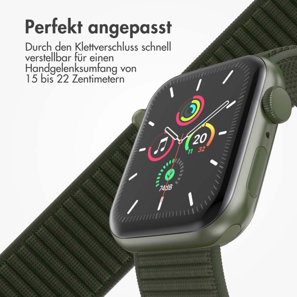 imoshion Nylonarmband für das  Apple Watch Series 1 t/m 9 / SE (38/40/41 mm) | Series 10 / 11 (42 mm) - Army Green