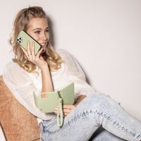 Selencia Klapphülle mit herausnehmbarem Backcover Apple iPhone 8 / 7 /6(s)