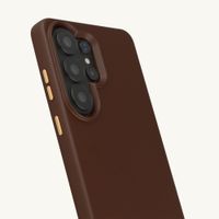 Selencia Rivièra Backcover mit MagSafe mit abnehmbaren Haken Samsung Galaxy S26 Ultra - Choco Brown