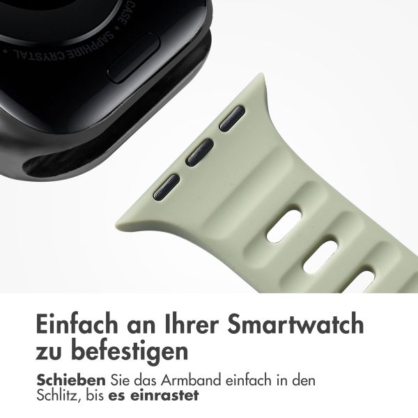 imoshion Active Sport Silikonarmband für die Apple Watch Series 1-10 / SE / Ultra (2) (44/45/46/49 mm) - Pazifikgrün